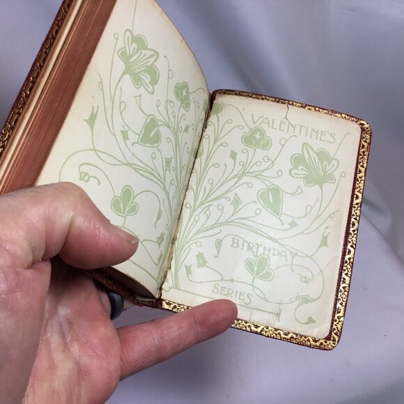 Antique 1908 Shakespeare Birthday Book Burgundy Leather Cover London Printed - Picture 9 of 9